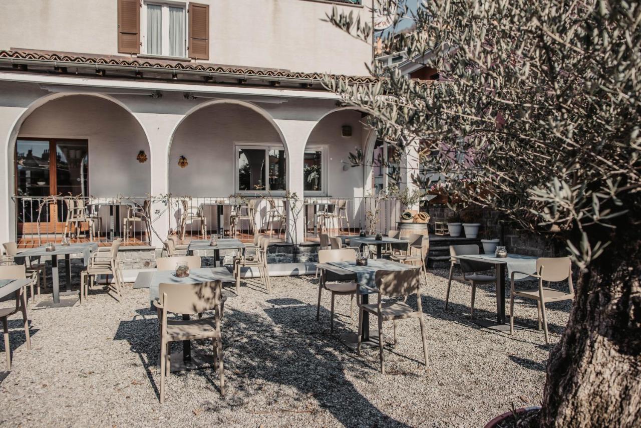 Albergo Ristorante Al Portico Gerra  Екстер'єр фото