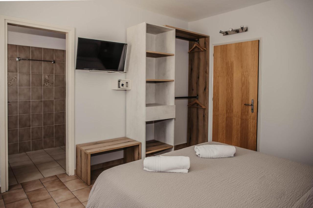 Albergo Ristorante Al Portico Gerra  Екстер'єр фото